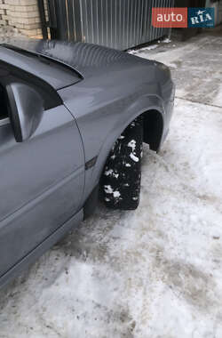 Седан Opel Vectra 2006 в 