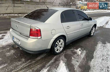 Седан Opel Vectra 2004 в Теофиполе