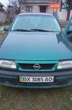 Седан Opel Vectra 1995 в Черновцах