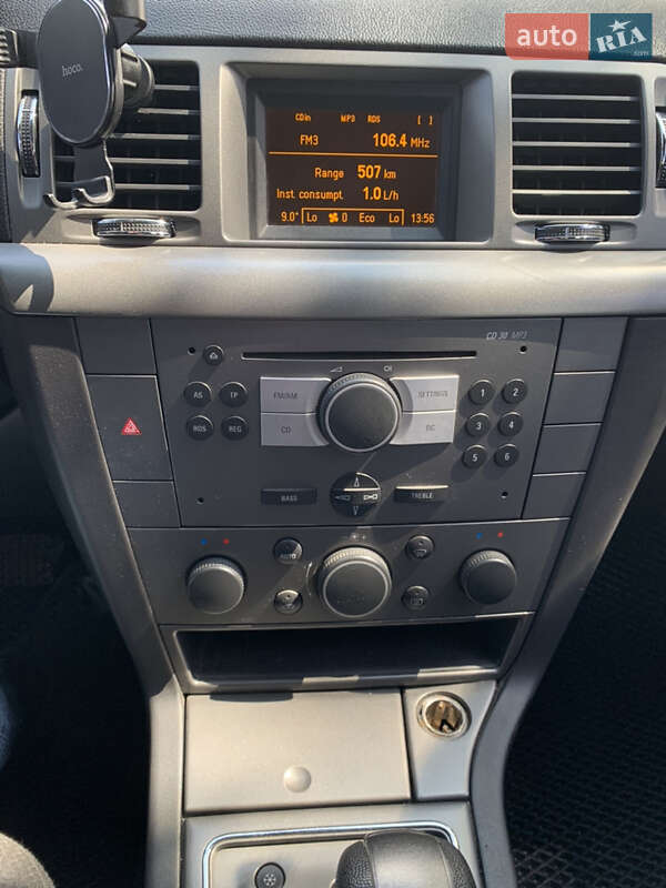 Универсал Opel Vectra 2006 в Трускавце