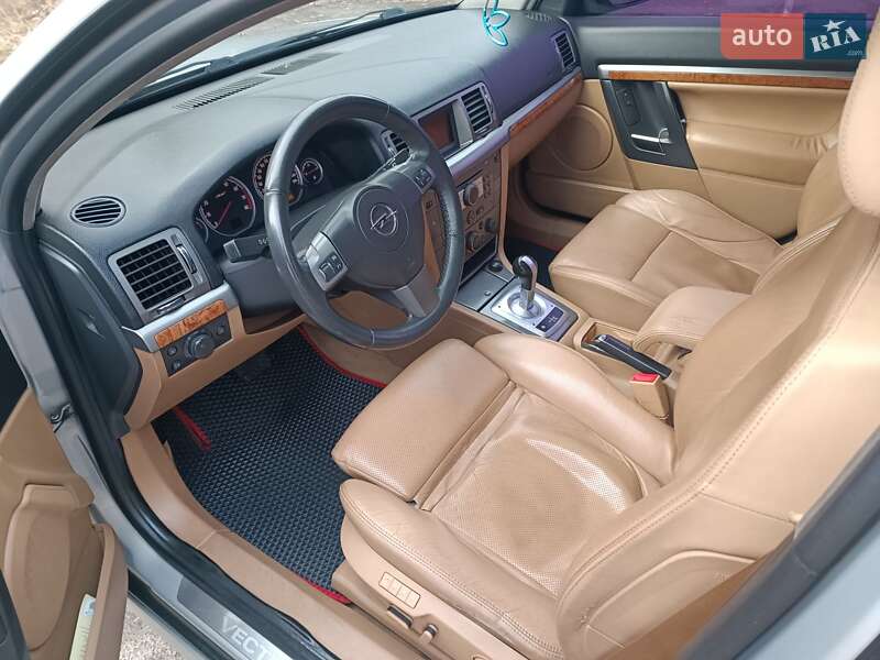 Седан Opel Vectra 2008 в Киеве фото 12 Седан Opel Vectra 2008 в Киеве