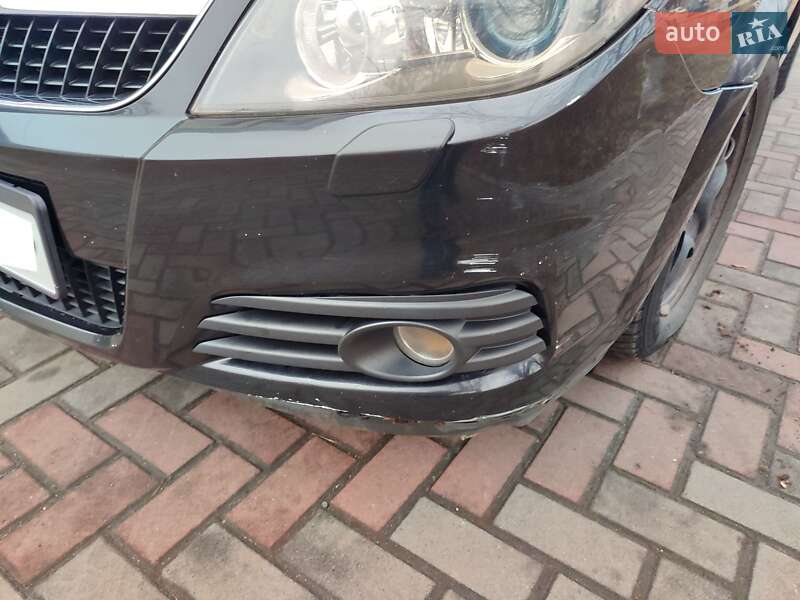 Седан Opel Vectra 2008 в Смеле