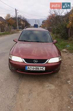 Універсал Opel Vectra 1999 в Тересві