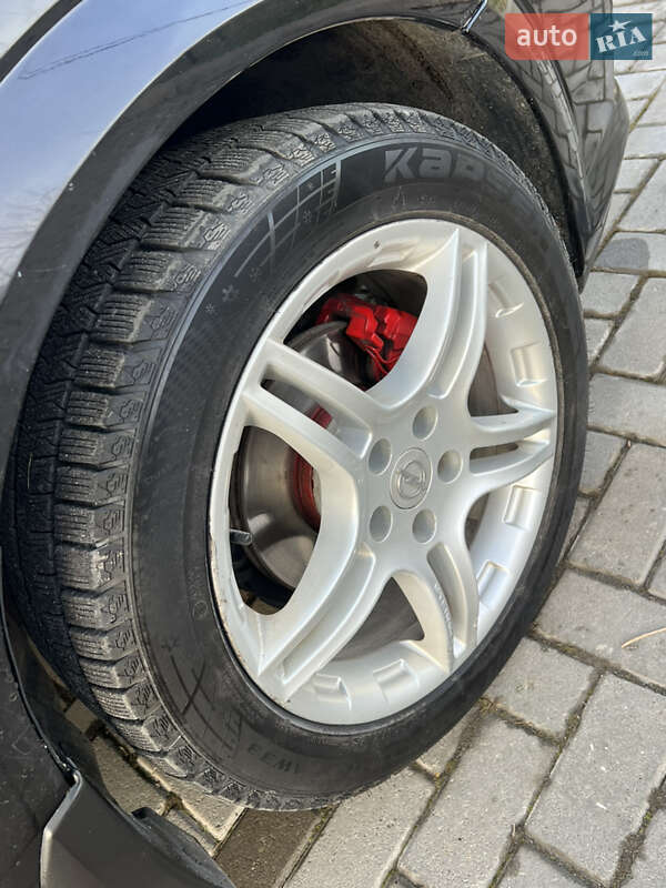 Седан Opel Vectra 2008 в Золочеві