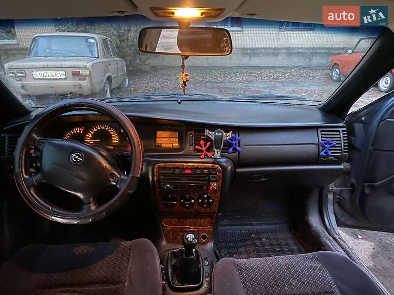 Седан Opel Vectra 1998 в Виннице
