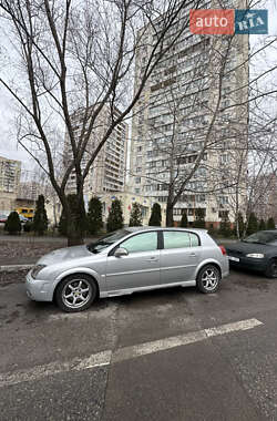 Лифтбек Opel Vectra 2004 в Киеве