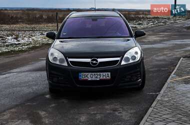 Універсал Opel Vectra 2007 в Рівному