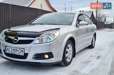 Седан Opel Vectra 2007 в Нововолинську