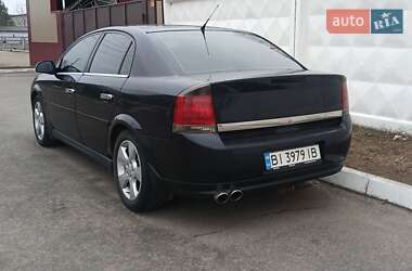 Седан Opel Vectra 2004 в Кременчуці