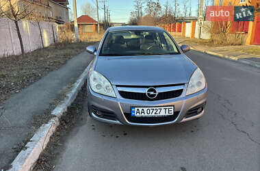 Седан Opel Vectra 2007 в Киеве