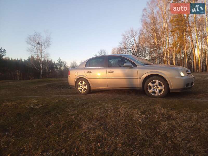 Седан Opel Vectra 2005 в Малине