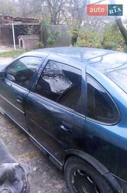 Седан Opel Vectra 2000 в 