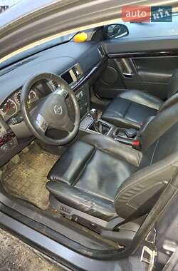 Универсал Opel Vectra 2005 в 