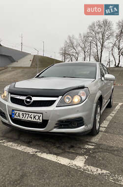 Седан Opel Vectra 2005 в Киеве