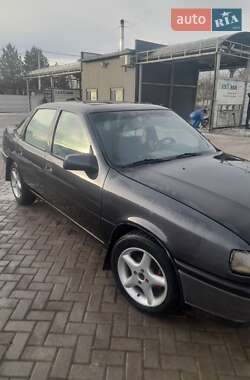 Седан Opel Vectra 1991 в Почаєві