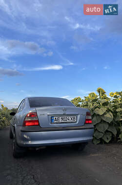 Седан Opel Vectra 1997 в 