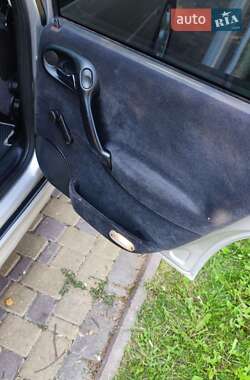 Седан Opel Vectra 2001 в 