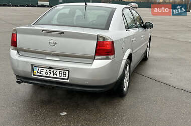 Седан Opel Vectra 2003 в Киеве