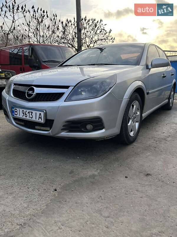 Седан Opel Vectra 2006 в Кременчуці