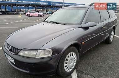 Универсал Opel Vectra 1996 в 