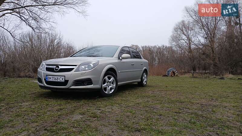 Седан Opel Vectra 2008 в Лохвице