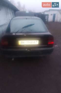 Седан Opel Vectra 1991 в Ровно