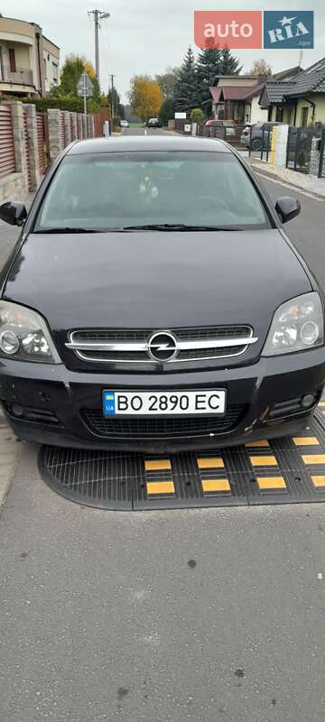 Седан Opel Vectra 2002 в 