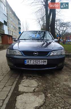 Седан Opel Vectra 1996 в Коломиї