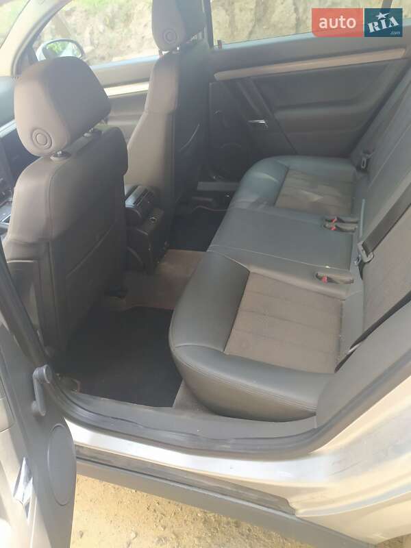 Универсал Opel Vectra 2008 в Гайвороне