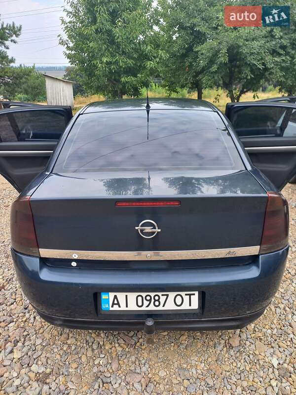 Седан Opel Vectra 2003 в Оратові