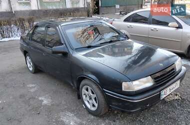 Седан Opel Vectra 1990 в Кривому Розі