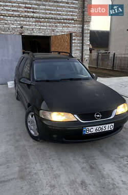 Универсал Opel Vectra 2001 в Золочеве