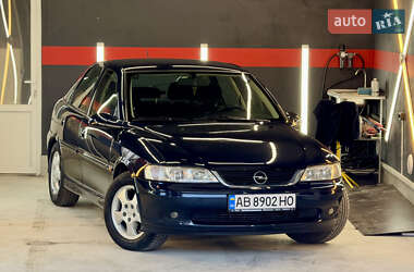 Лифтбек Opel Vectra 1999 в Виннице