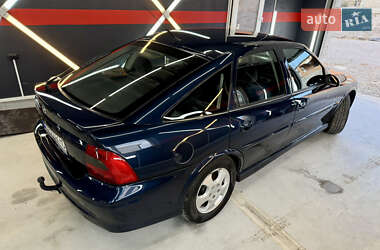 Лифтбек Opel Vectra 1999 в Виннице