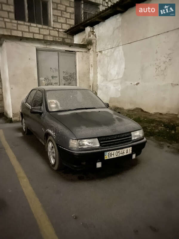 Седан Opel Vectra 1990 в 