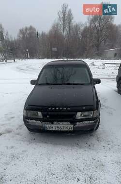 Седан Opel Vectra 1990 в Изюме