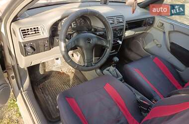 Седан Opel Vectra 1993 в 
