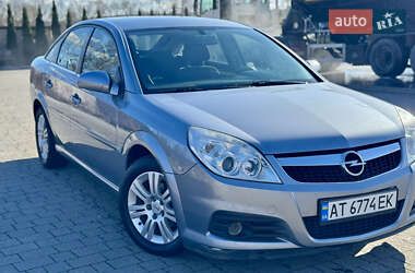 Лифтбек Opel Vectra 2006 в Надворной