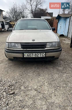 Седан Opel Vectra 1990 в Чернівцях