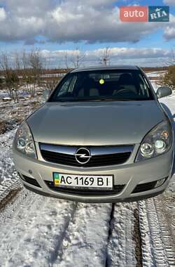 Седан Opel Vectra 2006 в Любешові