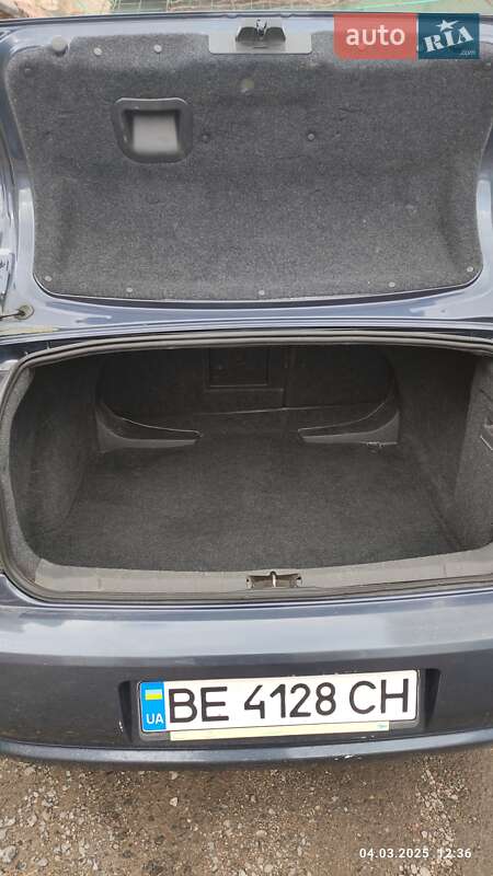 Седан Opel Vectra 2006 в Николаеве