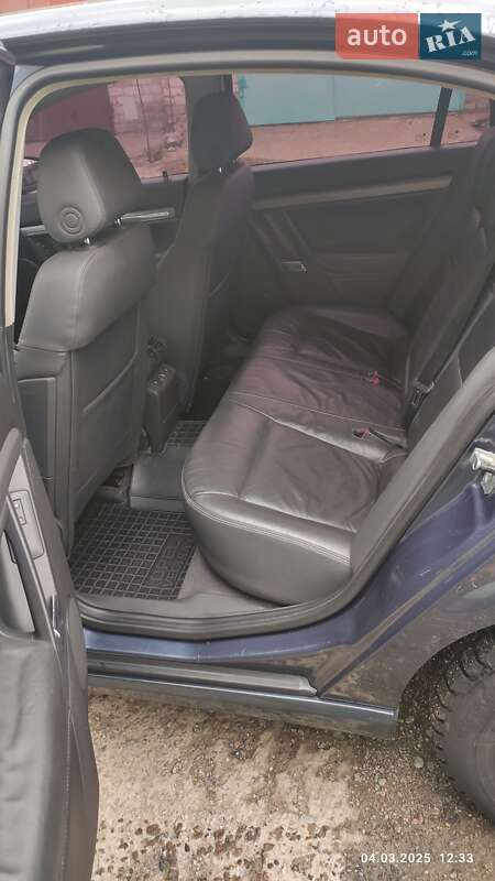 Седан Opel Vectra 2006 в Николаеве