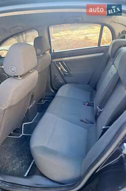 Седан Opel Vectra 2006 в 