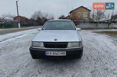 Седан Opel Vectra 1992 в Кодаках