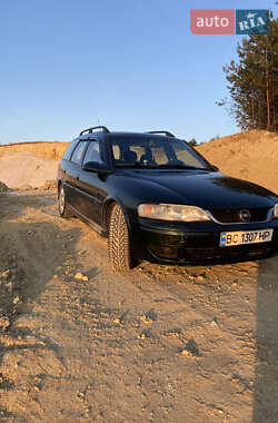 Универсал Opel Vectra 2000 в 