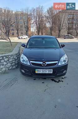 Седан Opel Vectra 2005 в Тернополі