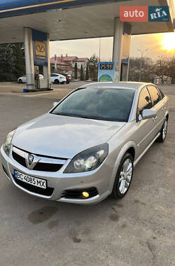 Ліфтбек Opel Vectra 2006 в Городку