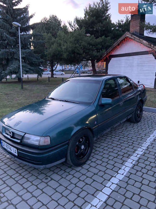 Седан Opel Vectra 1994 в Ивано-Франковске
