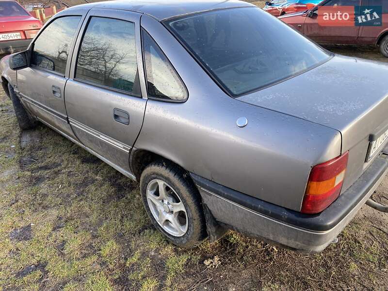Седан Opel Vectra 1990 в Шаргороді