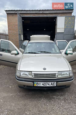 Седан Opel Vectra 1990 в Лубнах